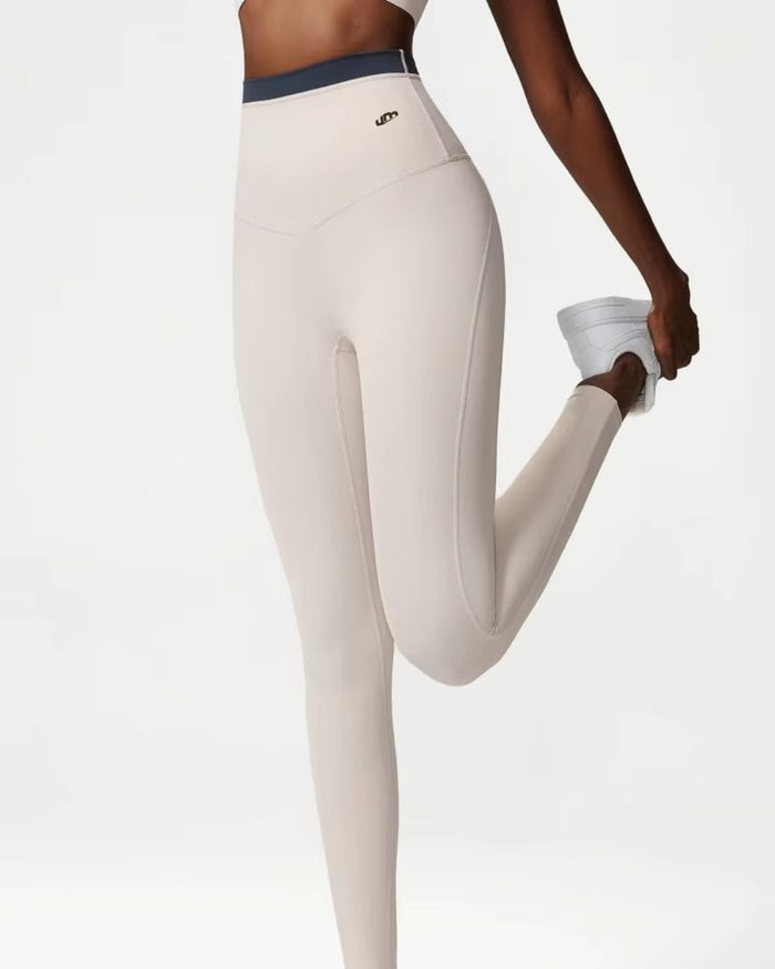 Ultramax USA Gym Women's Two-Piece Set